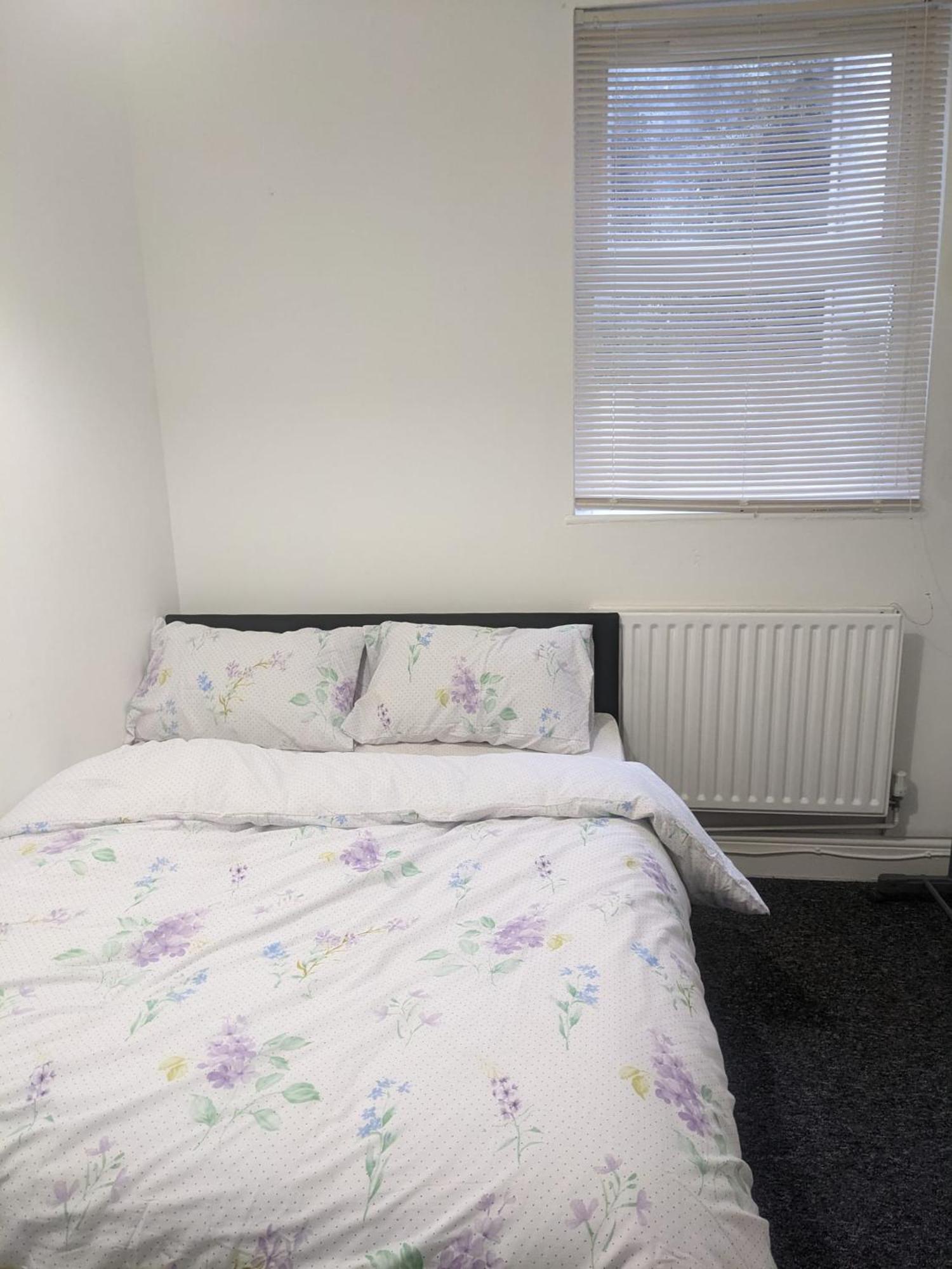 Homestay Contractors In Gillingham - Ideal For Long And Short *