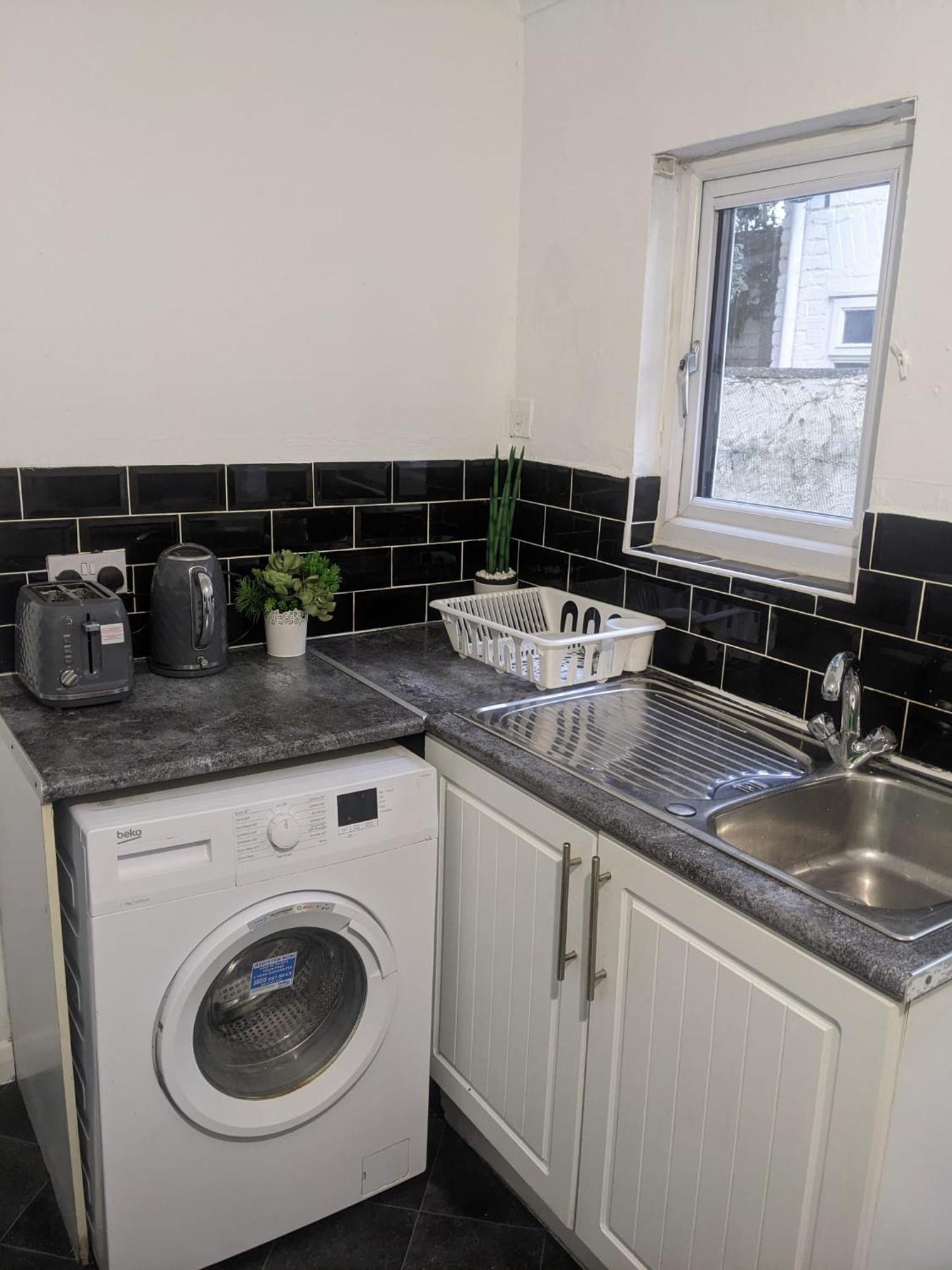 Homestay Contractors In Gillingham - Ideal For Long And Short Gillingham (Kent)