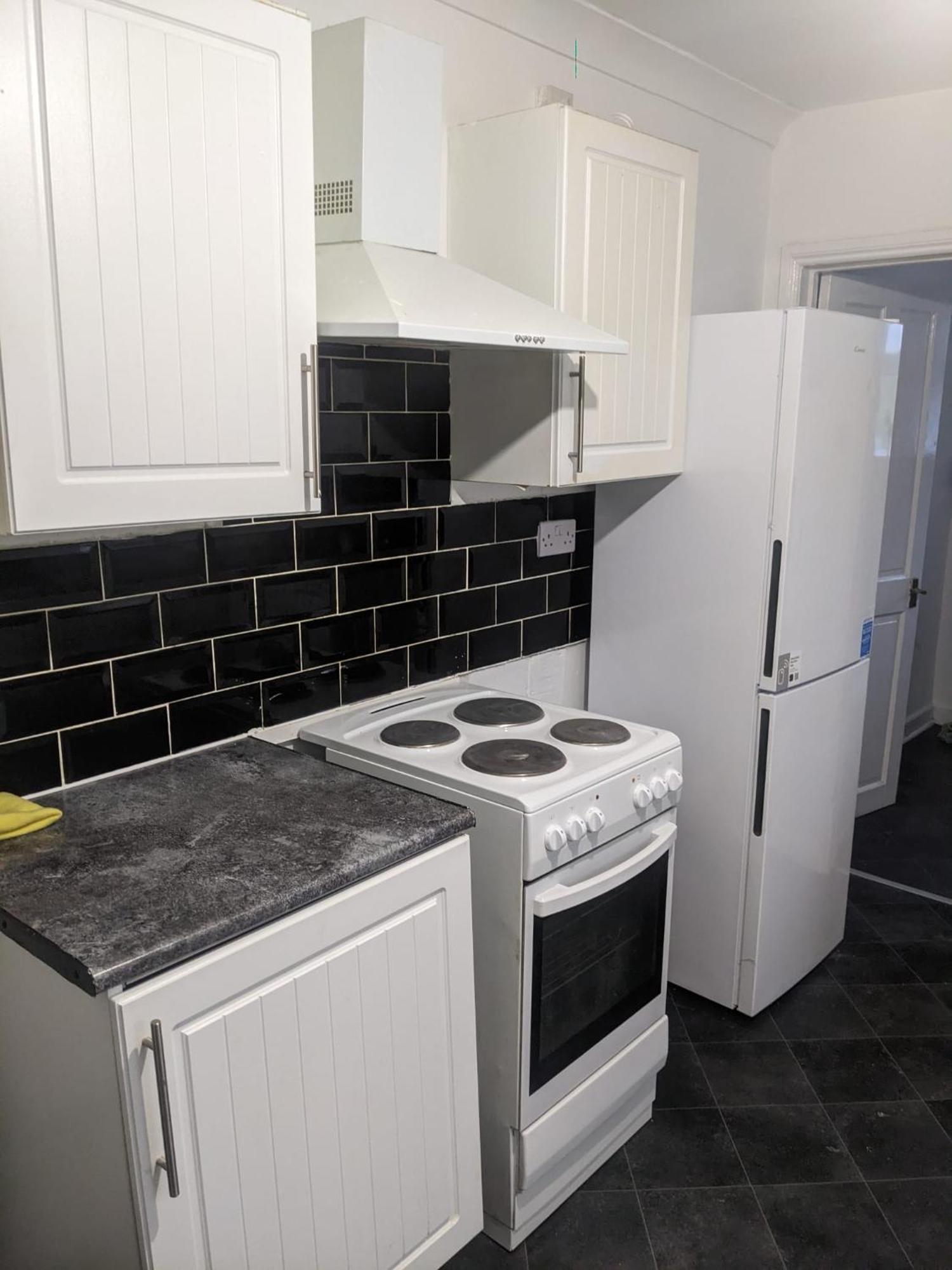 Contractors In Gillingham - Ideal For Long And Short Homestay