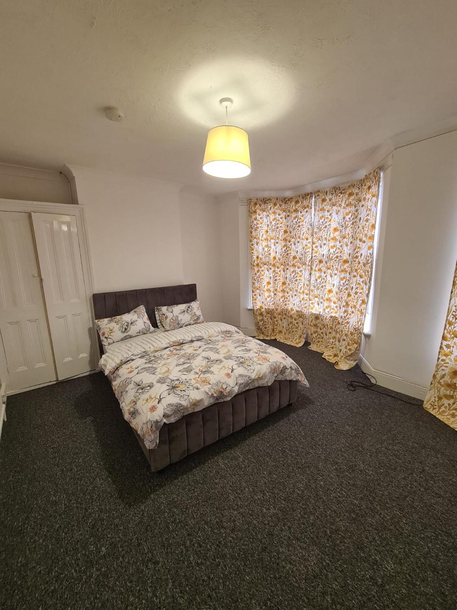 Homestay Contractors In Gillingham - Ideal For Long And Short Gillingham (Kent)