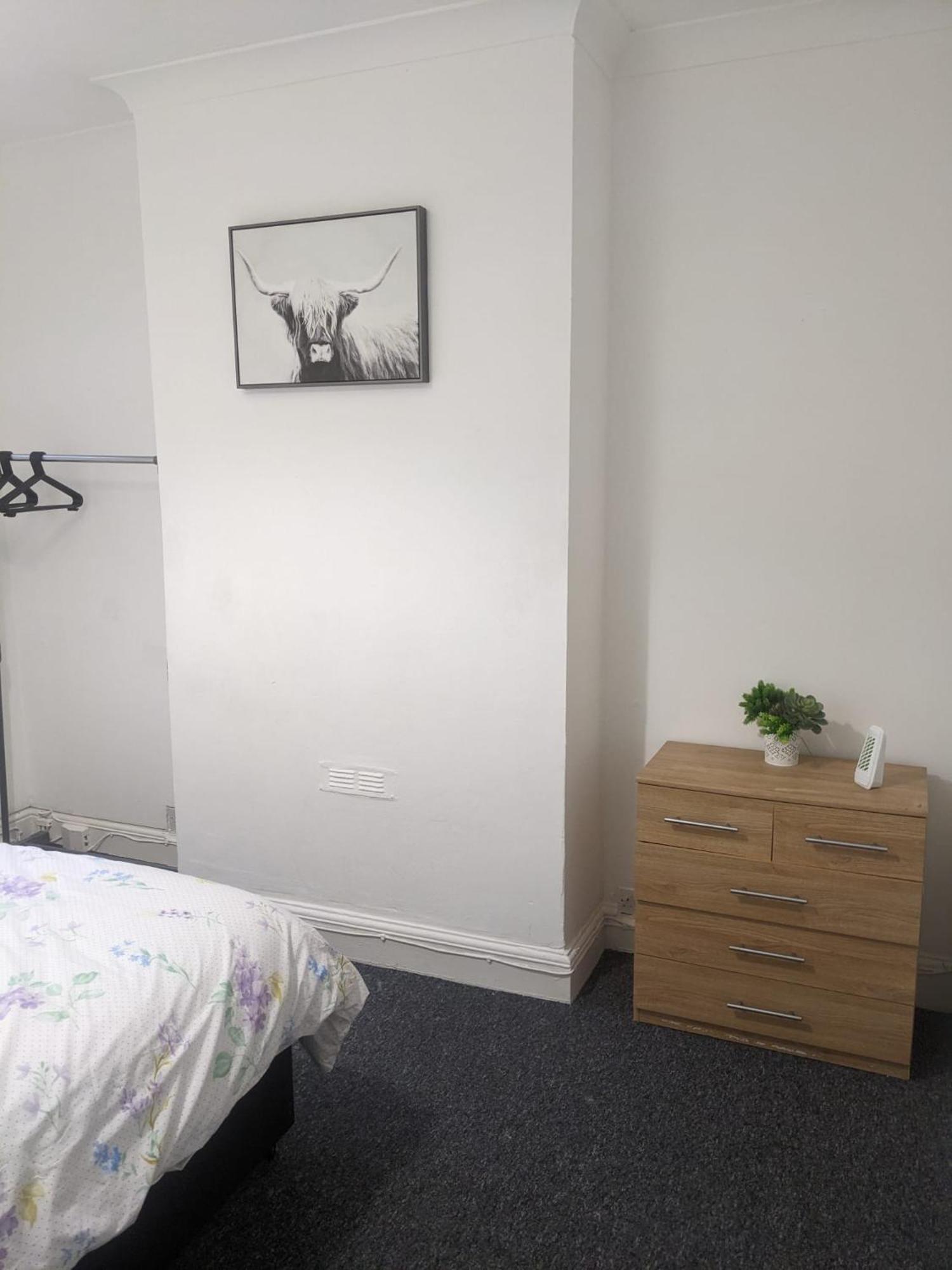 Contractors In Gillingham - Ideal For Long And Short * Gillingham (Kent)